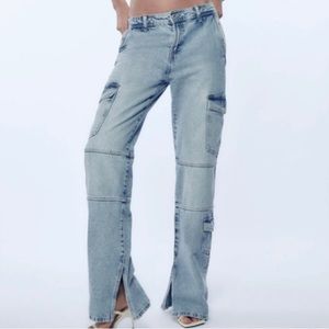 ZARA SPLIT CARGO NEW WITH TAG